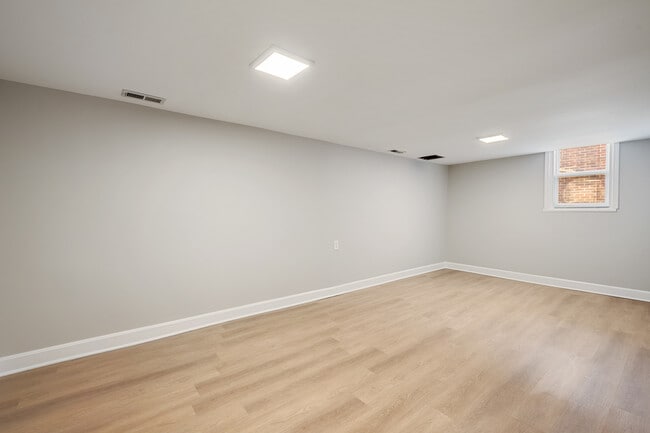 Building Photo - 308 Breckenridge Ln
