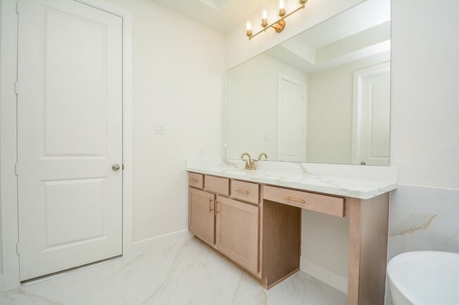 Building Photo - 4407 Ruby Gdn Ct