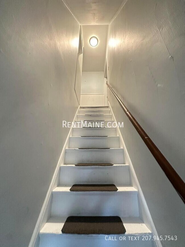 Building Photo - 227 Ohio St