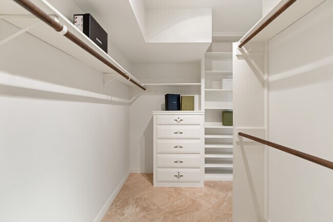 Building Photo - 11739 Wood Ln