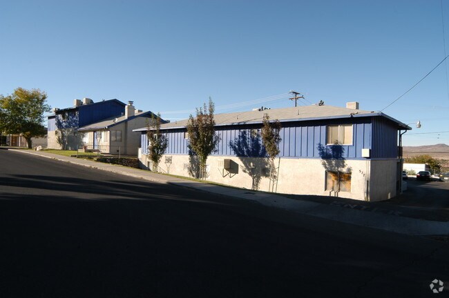 Building Photo - Fredericks Apartments