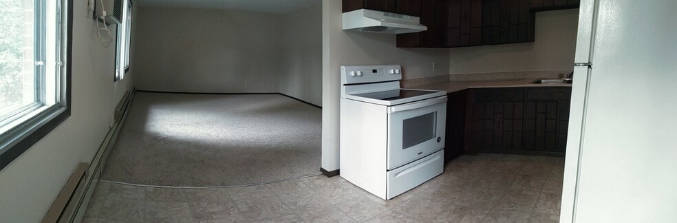 dining - 414 10th Ave S