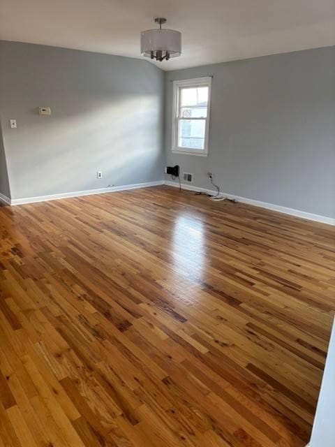 Building Photo - 302 Maybury Ave