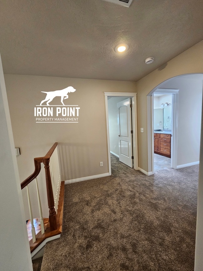 Building Photo - 2127 S Alaska Way