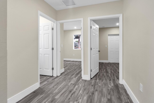 Building Photo - 2451 NW 21st St