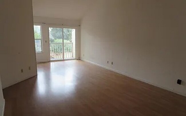 Building Photo - Two Story 3 Bed/Bath Single Family Home In Milpitas, Ca. For Rent!!!
