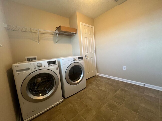 Building Photo - Stunning & Spacious  2 story home COMING S...