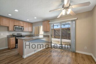 Building Photo - 2 BR/ 2 BA 894 SQFT CONDO IN MISSION VALLE...