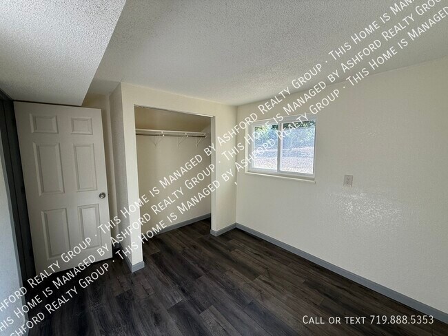 Building Photo - 7317 Liberty Ct