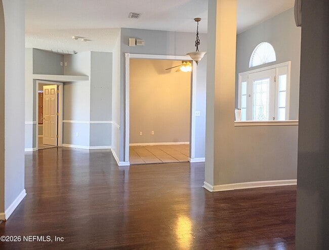 Building Photo - 1392 Hawks Crest Dr