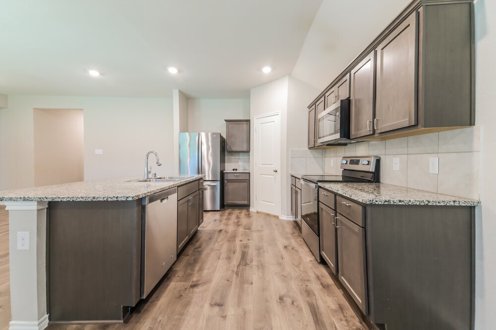 Building Photo - 2618 Saldana Dr