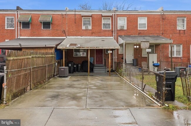 Building Photo - 811 Mildred Ave