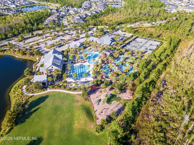 Building Photo - 321 Beale Ave