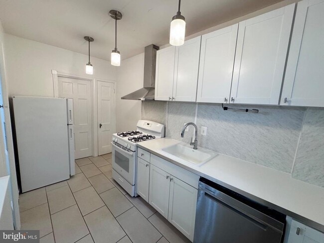 Building Photo - 4417 Volta Pl NW