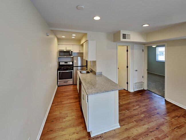 Building Photo - 31 Chittenden Ave