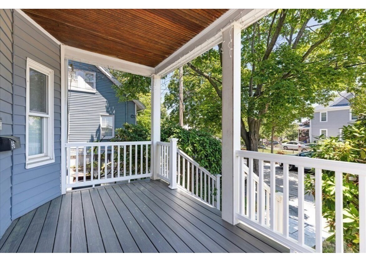 Building Photo - 96 Edinboro Rd