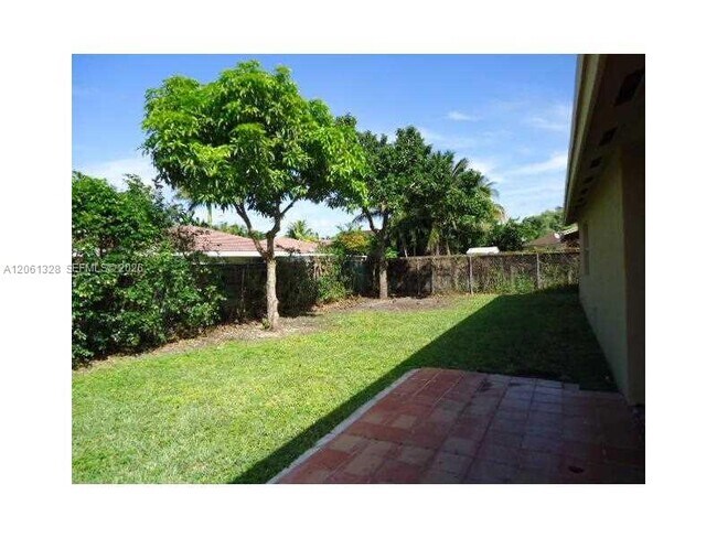 Building Photo - 13621 SW 281st Terrace