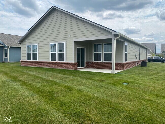 Building Photo - 5102 Astor Wy