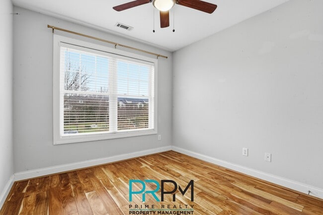 Building Photo - 208 A Anderson St