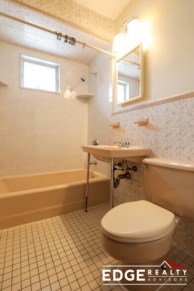 Building Photo - 66 Breck Ave