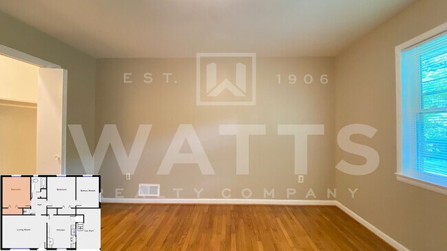 Building Photo - Silver Lake Duplex