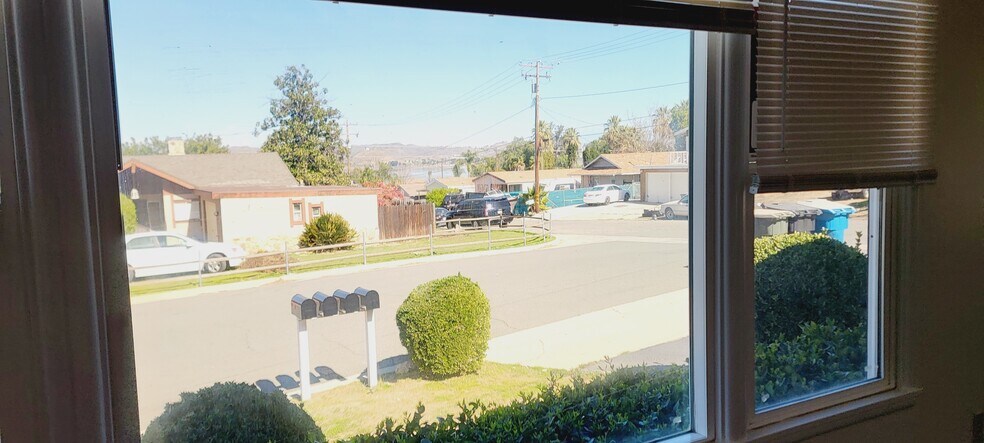 Building Photo - 16911 Glenetta Way