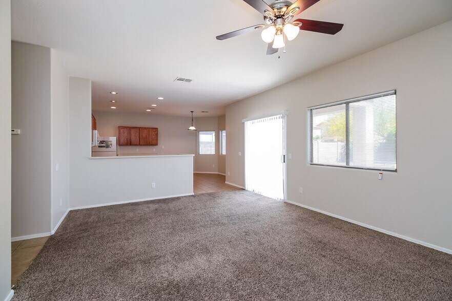 Building Photo - 2205 N 91st Gln