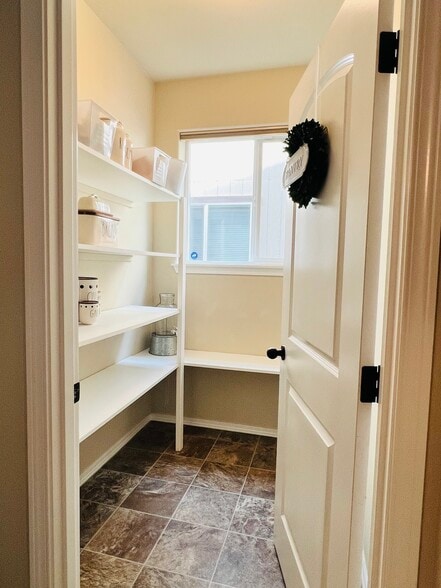 Walk-in Pantry - 18121 76th Ave E