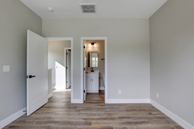 Building Photo - 230 3rd St
