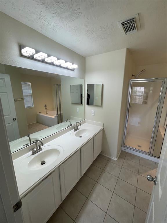Building Photo - 5614 Claybeck Ln