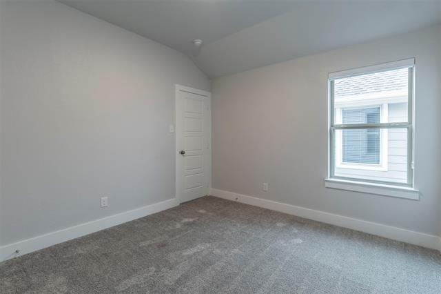 Building Photo - 801 Peaceful Ln