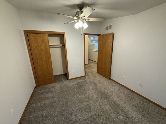 Building Photo - 2114 Water Blossom Ln