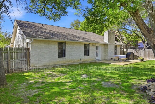 Building Photo - 13402 Langtry St