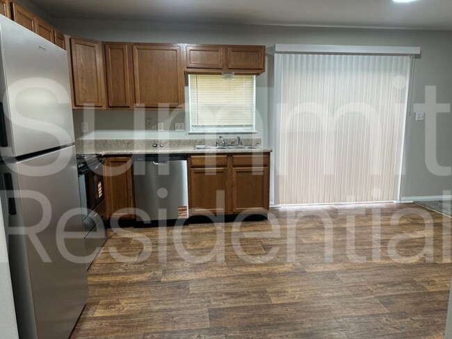 Building Photo - 2360 Cade Ct