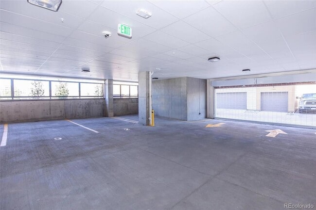 Building Photo - 2899 W 52nd Ave