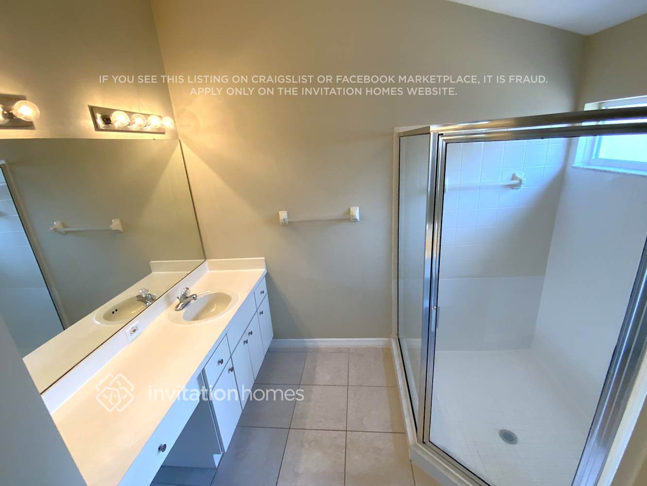 Building Photo - 11707 S Stone Ln