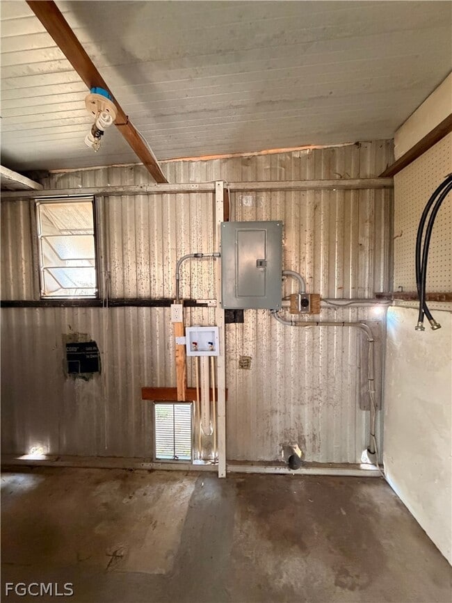 Building Photo - 8086 Marx Dr