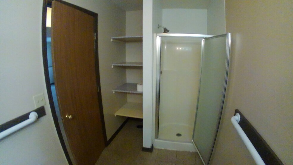 Building Photo - 244 Spartan Ave