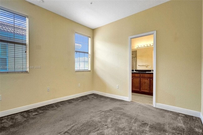 Building Photo - 1401 SW 147th Ter