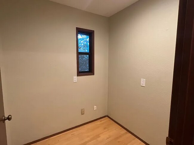 Building Photo - 3-bedroom Nature Retreat Near Lake Whatcom in a Park-Like Setting