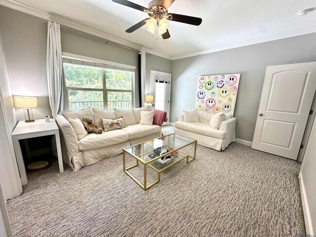 Building Photo - 5180 Myrtle Trail Dr