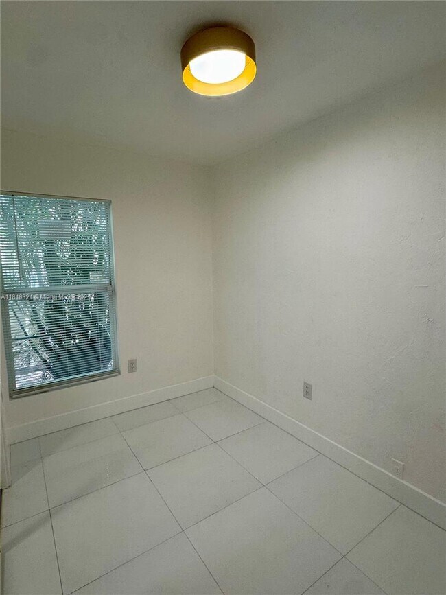 Building Photo - 766 NW 45th St