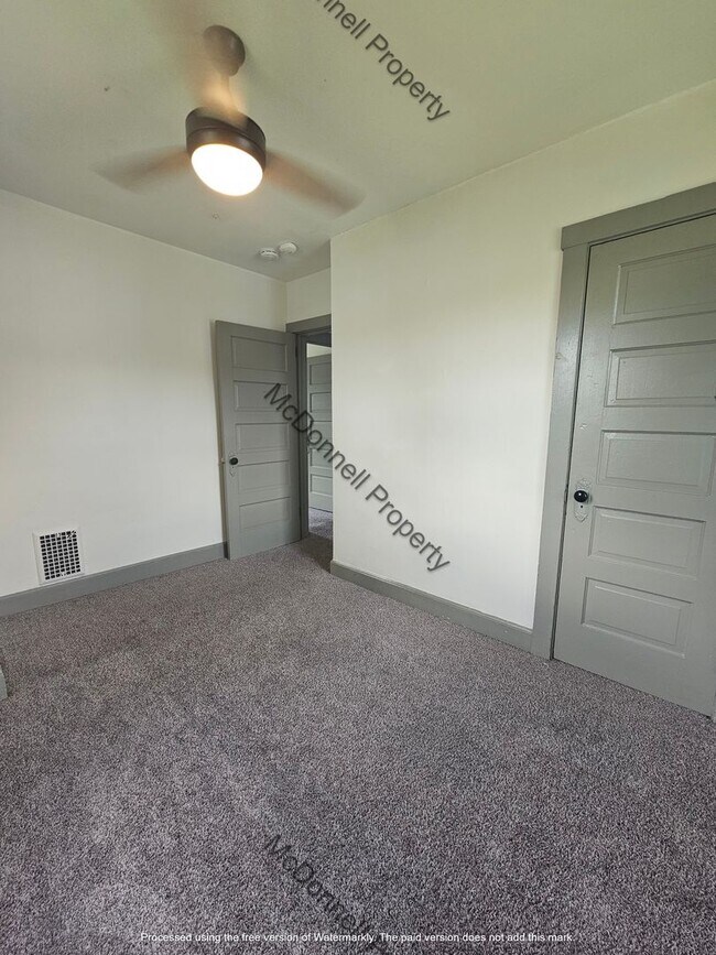 Building Photo - 316 S Elmwood Ave