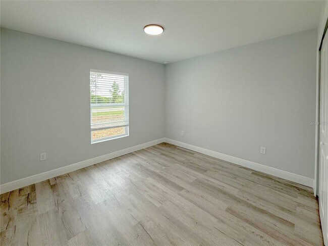 Building Photo - 608 Cougar Blvd