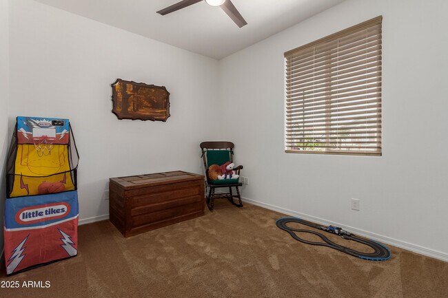 Building Photo - 14269 W El Cortez Pl