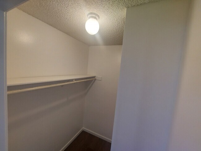 Building Photo - 20849 Plum Canyon Rd