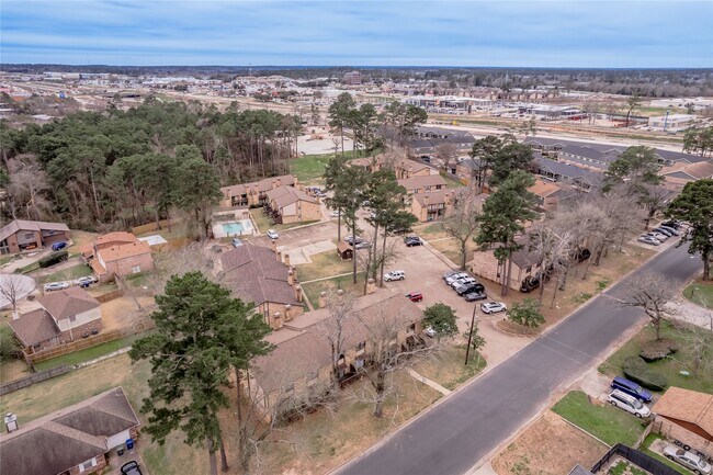 Building Photo - 2521 Crosstimbers Dr