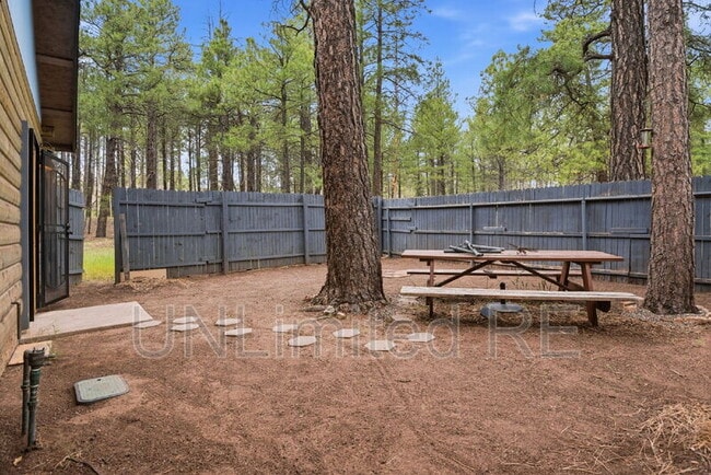 Building Photo - 4553 S Lake Mary Rd
