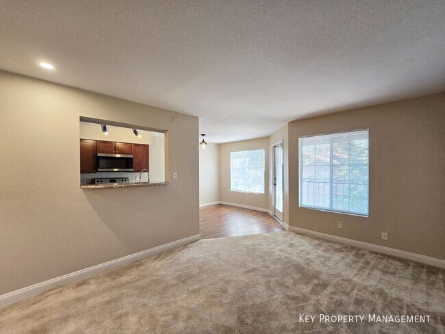 Building Photo - 2750 S Durango Dr