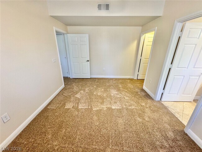 Building Photo - 5250 S Rainbow Blvd